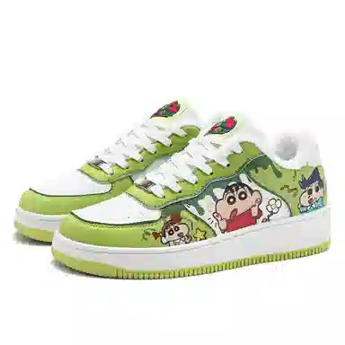 Crayon Shinchan Love Pair Low Sneakers