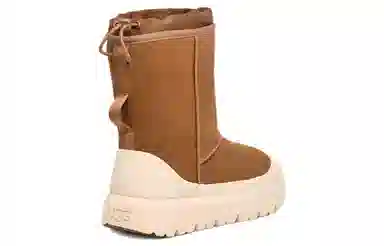 UGG Classic Short Weather Hybrid Brown