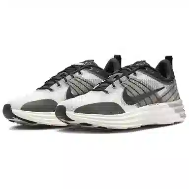 Nike Lunar Roam White