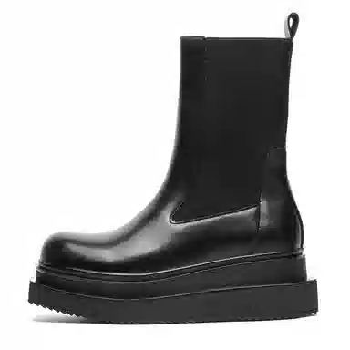 V05 Chelsea Boots Black