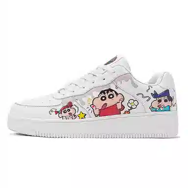 Crayon Shinchan Love Pair Low Sneakers