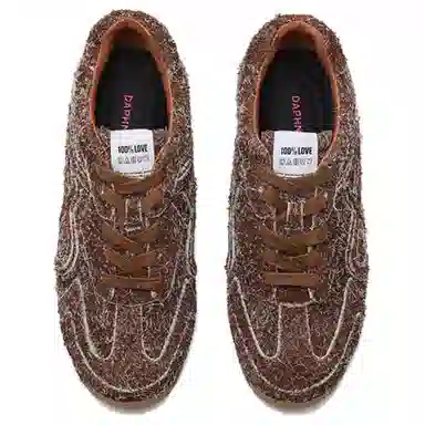 Daphne Lab Fangtang Series Brown