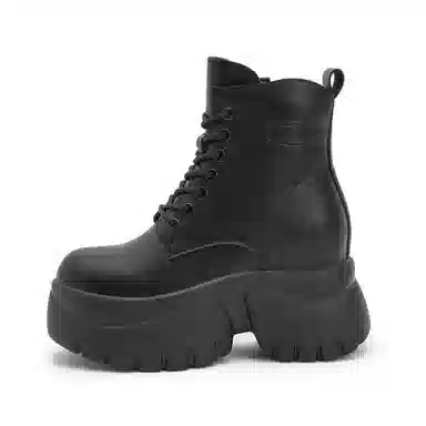 Shoebox Chelsea Boots