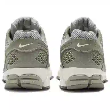 Nike Air Zoom Vomero 5 Grey