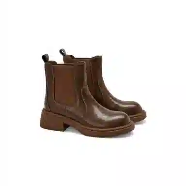 TOOMANYSHOES Chelsea Boots