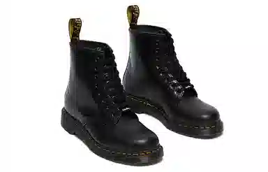 Dr. Martens 1460 Keith Haring