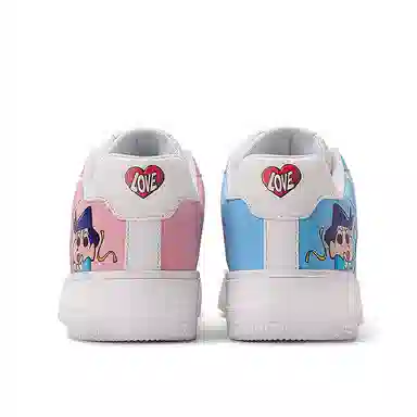 Crayon Shinchan Love Pair Low Sneakers
