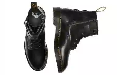 Dr. Martens Cristofor