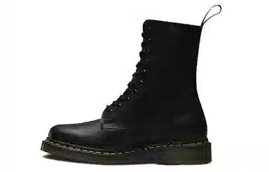 Dr. Martens 1490 Black Smooth