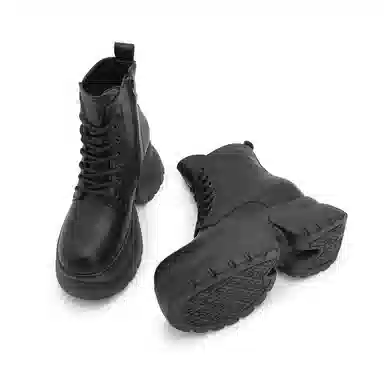 Shoebox Chelsea Boots