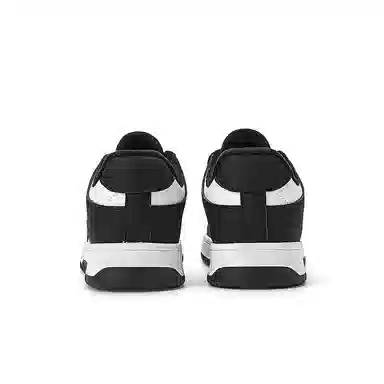 TALKING TOM Classic Sneakers