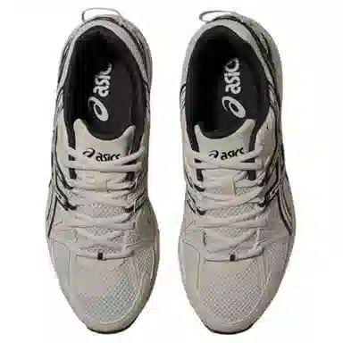 Asics Gel-Kahana TR Beige