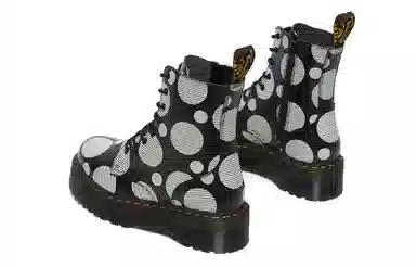 Dr. Martens Jadon