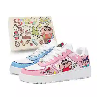 Crayon Shinchan Love Pair Low Sneakers