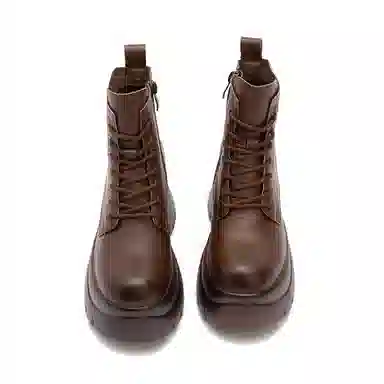 Shoebox Chelsea Boots