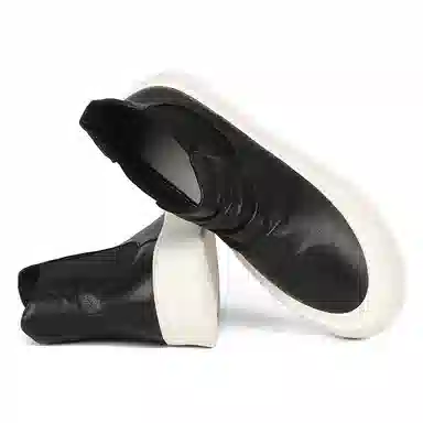 Taidian Chelsea Boots Black