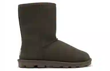 UGG Essential Short II Eucalyptus