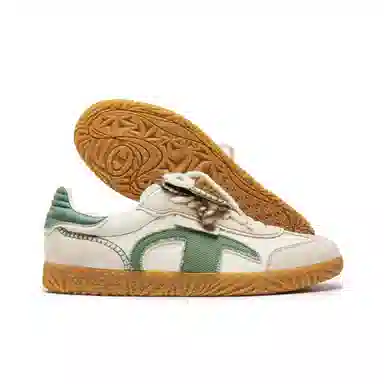 Champion CAMPUS T Champ T-trainer Health