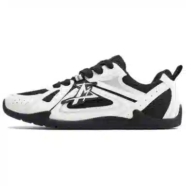 FAIRWHALE Classic Retro Sneakers