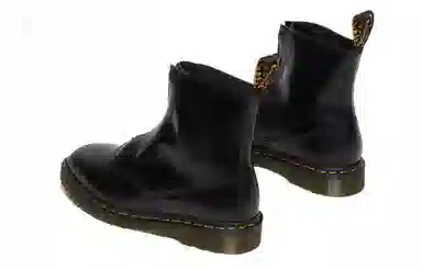 Dr. Martens Cabbott Black