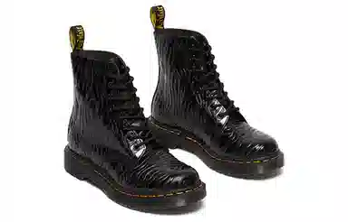 Dr. Martens 1460 Pascal