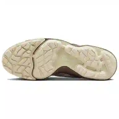 Travis Scott x Nike ZOOM Field JAXX "White/Light Chocolate"