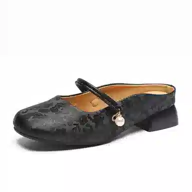 ZHR Elegant Pearl Embroidered Slippers
