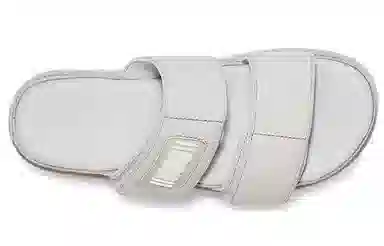 UGG Greer Metallic Grey