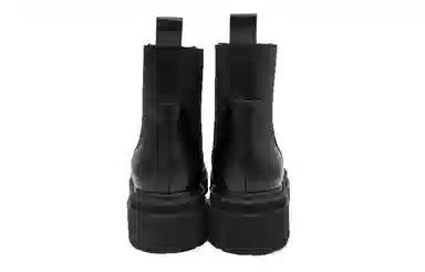 Minnetonka Chelsea Boots Black