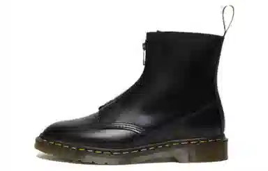 Dr. Martens Cabbott Black