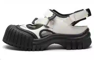 TOOMANYSHOES Cookie Platform Sandals