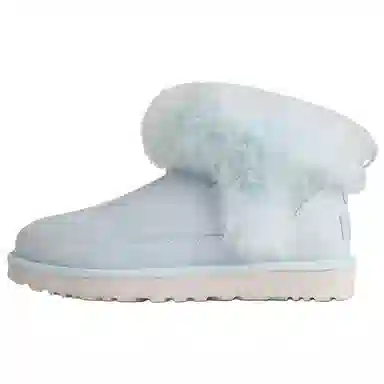 UGG Classic Novelty
