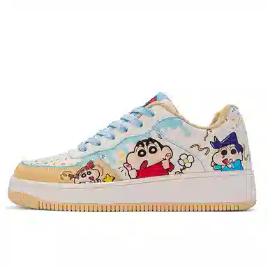 Crayon Shinchan Love Pair Low Sneakers