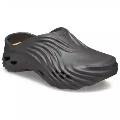 Crocs Echo Wave Clog Black