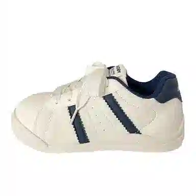 No brand name available