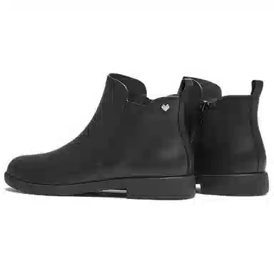 他她 休闲时尚潮流简约气质 切尔西靴 女款 米白