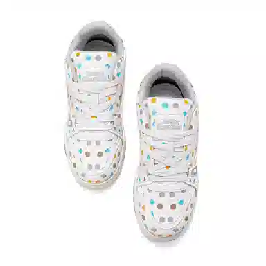 Crayon Shinchan Classic Low Sneakers