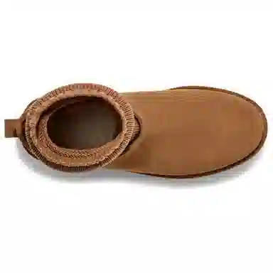 UGG Classic Novelty Brown