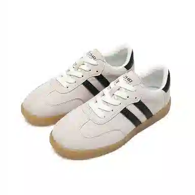 ZHR Retro Trainer