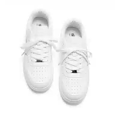 Crayon Shinchan Low Sneakers