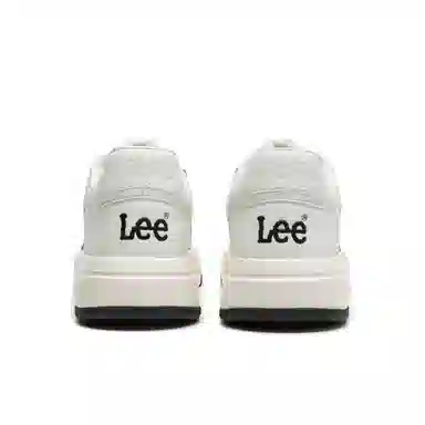 Lee