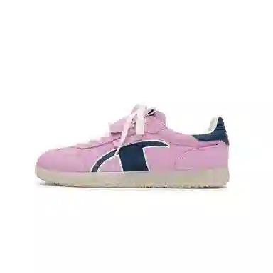 Champion Essentials Champ T-trainer T Logo