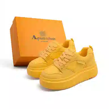 AQUASCUTUM