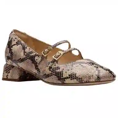 Clarks Daiss 30 Shine