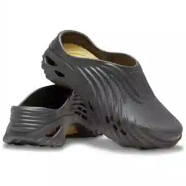 Crocs Echo Wave Clog Black