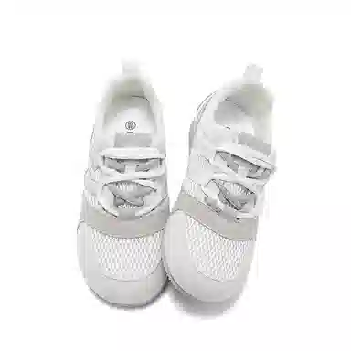 La Chapelle Lightweight Casual Sneakers