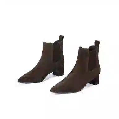 ELLE Chelsea Boots