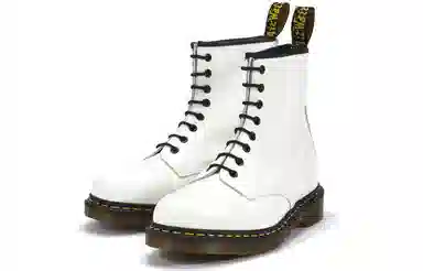 Dr. Martens 1460 White