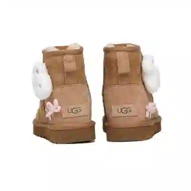 UGG Classic Mini