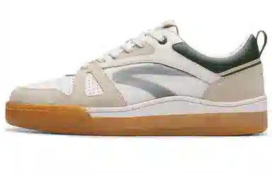 Clarks Art Movement Series White